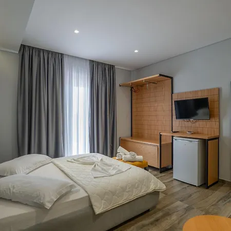 Hotel Sunkised Sarandë