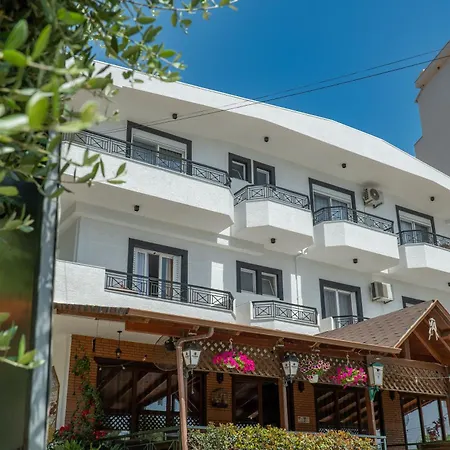 Sunkised Sarande