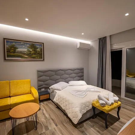 Sunkised Hotel