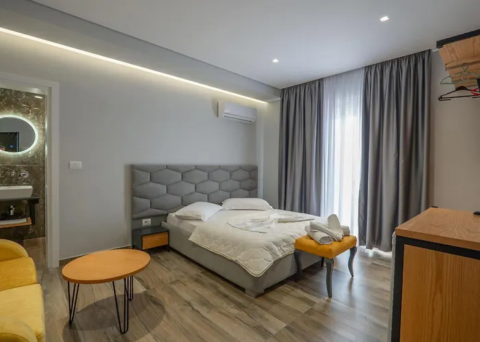 Sunkised Hotel