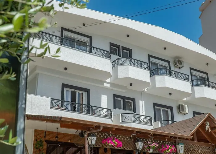 Sunkised Saranda